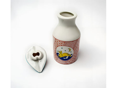 Tsukimi soy sauce dispenser
