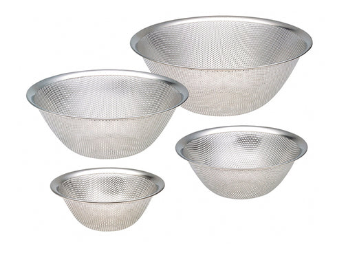 Sori Yanagi mixing bowls & colanders set