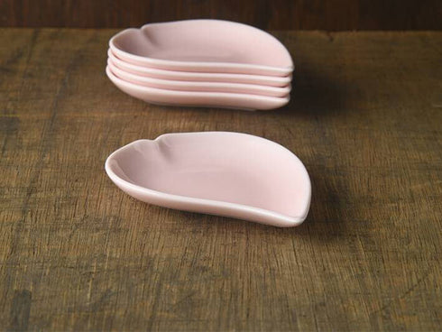 Sakura plates