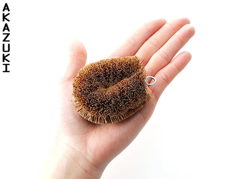 Kamenoko Scrubbing Brush