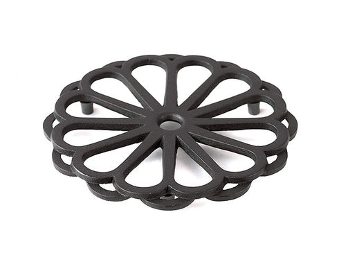 Iwachu Cast iron trivet Kiku
