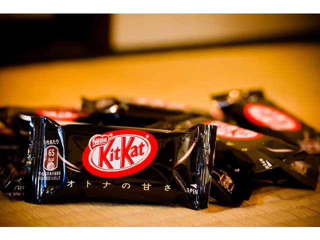 KitKat dark chocolate food KIT KAT SWEETS