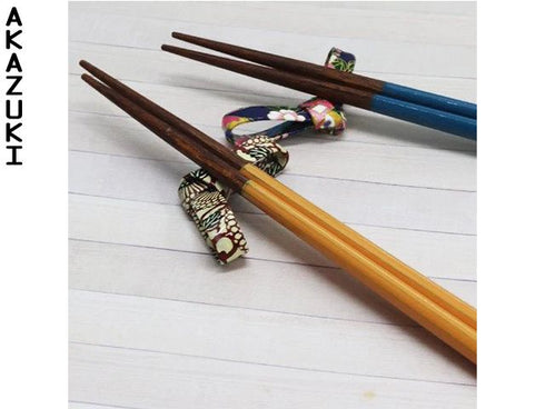 Musubi chopsticks rests