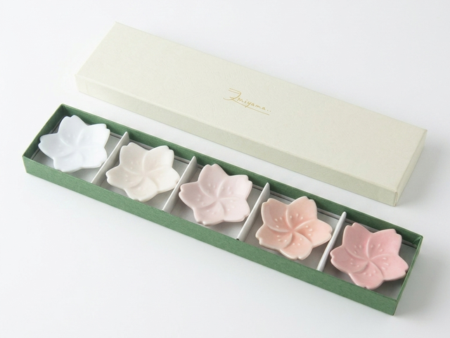 Sakura chopsticks rests