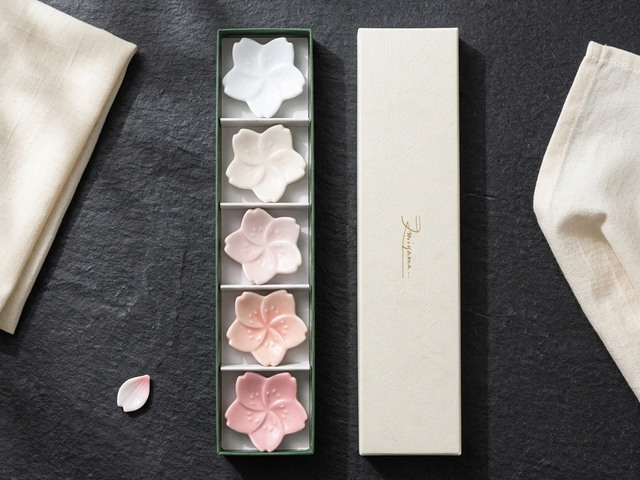 Sakura chopsticks rests