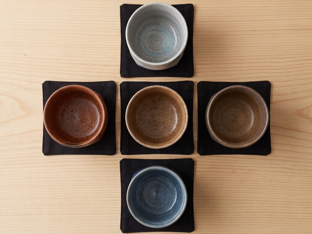 Kuruga tea cups