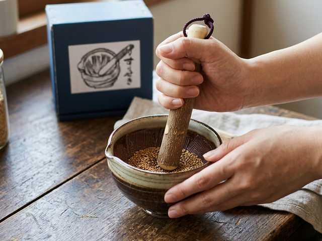 Warazi mortar and pestle