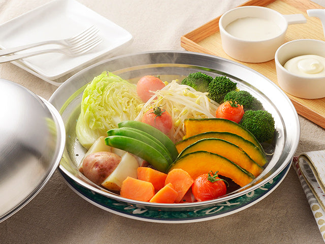 steaming plate spoon