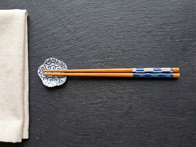 Bloom chopsticks rests