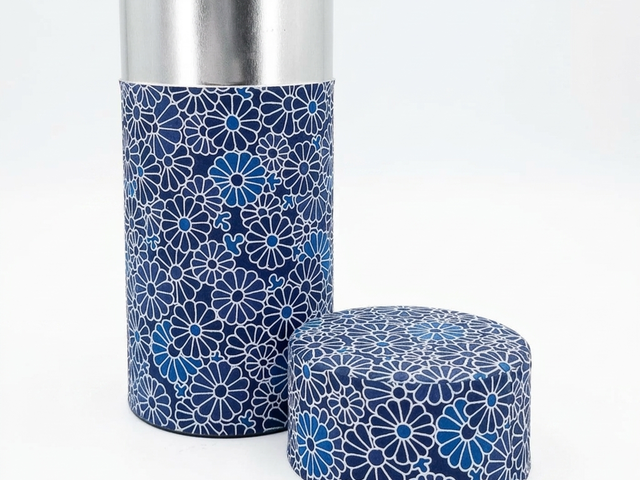 Kiku tea canister