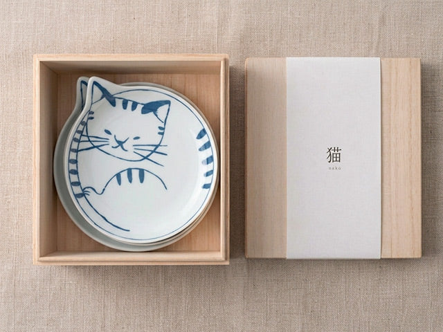 Neco plates gift set
