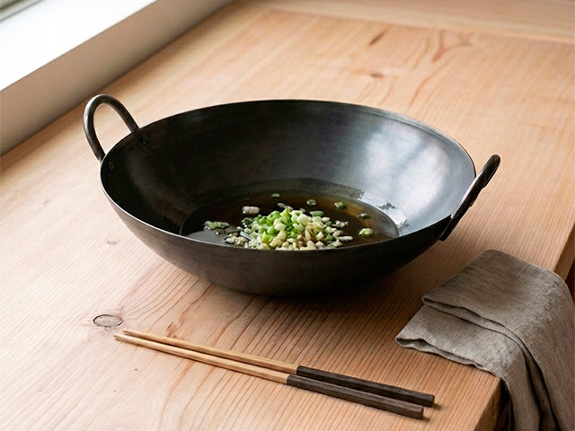 Tsubamesanjo Iron Wok