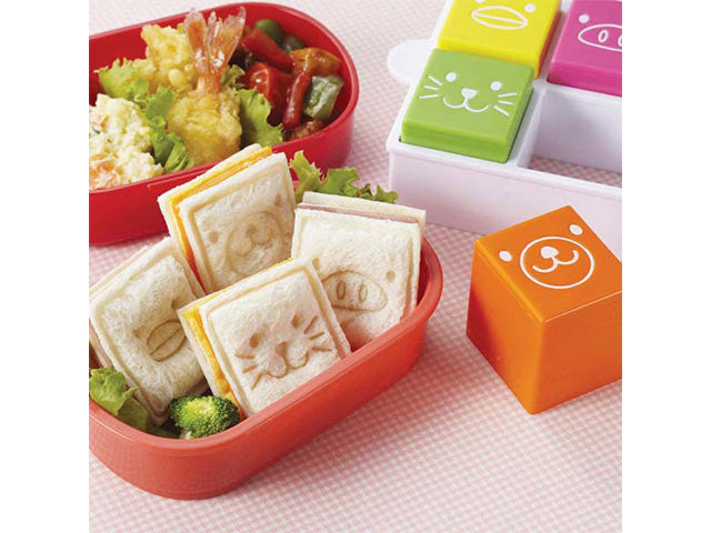Bread Cutter Set "Animal Toy" bento supplies BENTO ACCESSORIES FOOD CUTTERS