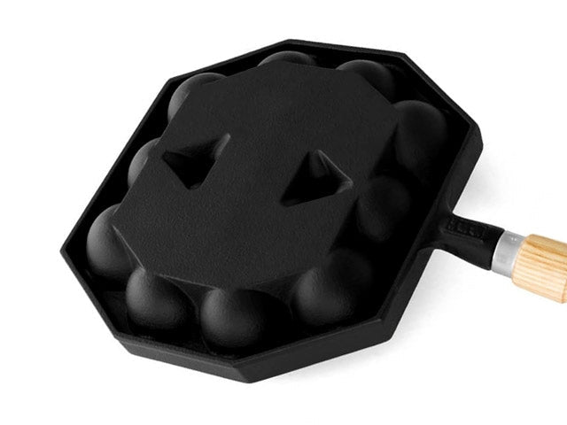 Iwachu Takoyaki frypan Kitchenware CAST IRON COOKWARE FRYING PANS IWACHU TAKOYAKI