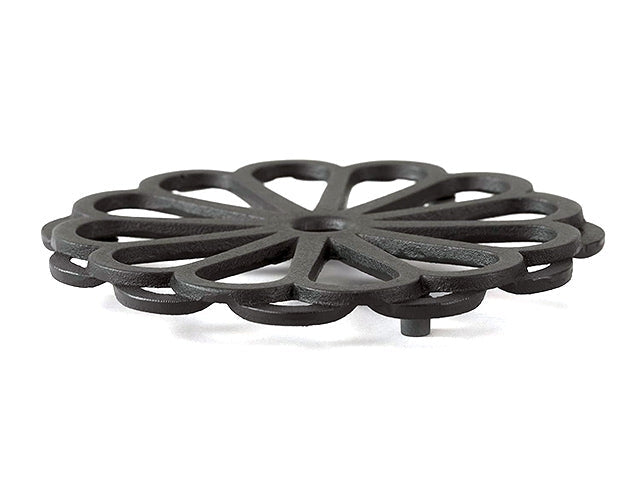 Iwachu Cast iron trivet Kiku IWACHU TRIVETS