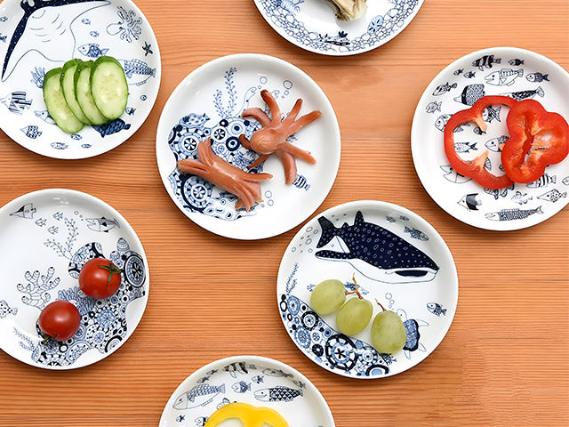 Jinbeizame plates Gift set x4 plate COCO MARINE GIFT SETS HASAMI PORCELAIN PLATES SMALL PLATES